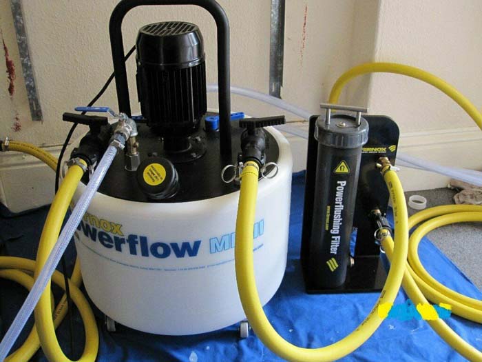 magnetni powerflushing filter za vodo