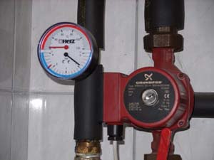 kontrolne_toke_ogrevanja_crpalka_termometer_merilnik_tlaka