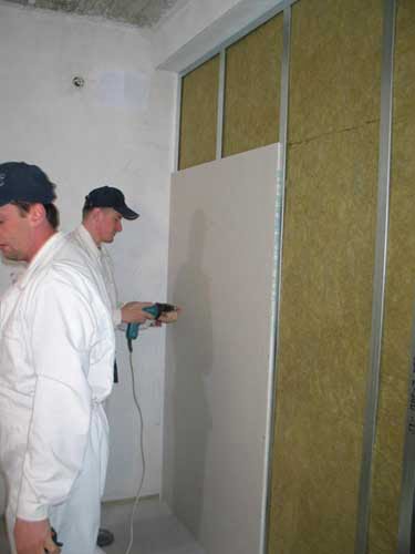 kalcer izolacija notanjega zida