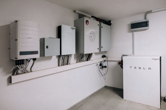 obnovnljivi viri energije hranilnik elektrike