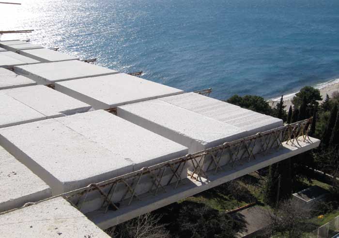 ytong strop poskodba stehe