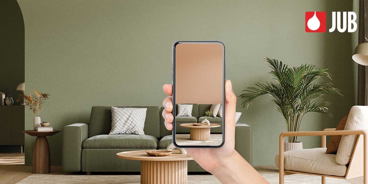 AI barvni svetovalec JUB Home Colour omogoča virtualni preizkus različnih barv za stene na fotografiji prostora
